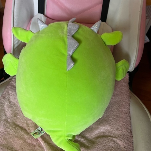 Dominic green dragon Valentine's Day 2021 Squishmallow - Picture 4 of 5